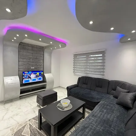 Mirni Raj * باغينا باستا